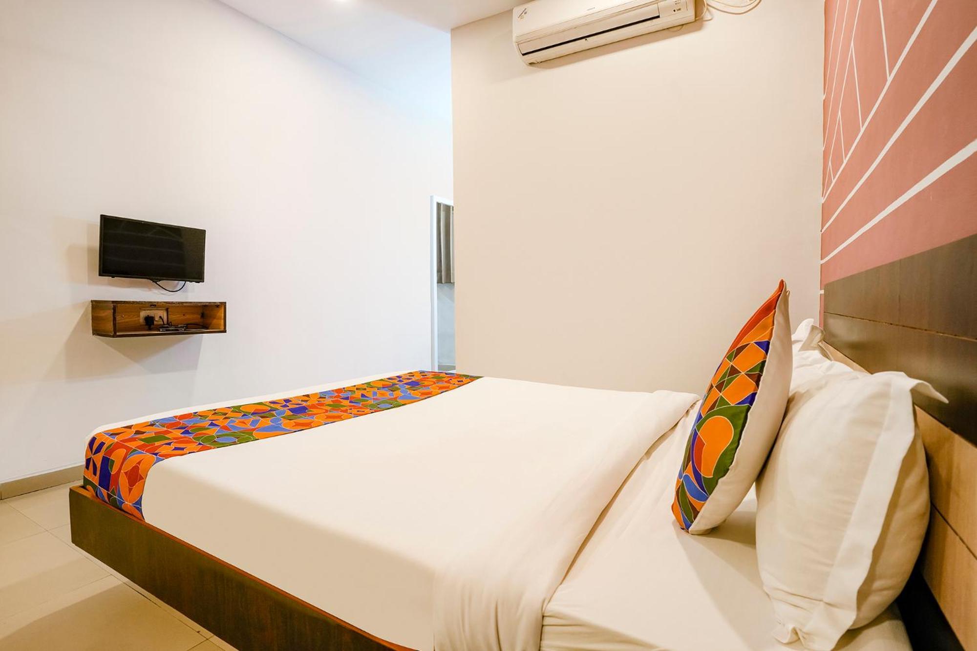 Fabhotel Rajmandir Bhatha Zewnętrze zdjęcie